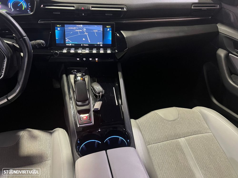 Peugeot 508 1.6 Hybrid Allure Pack e-EAT8 - 28