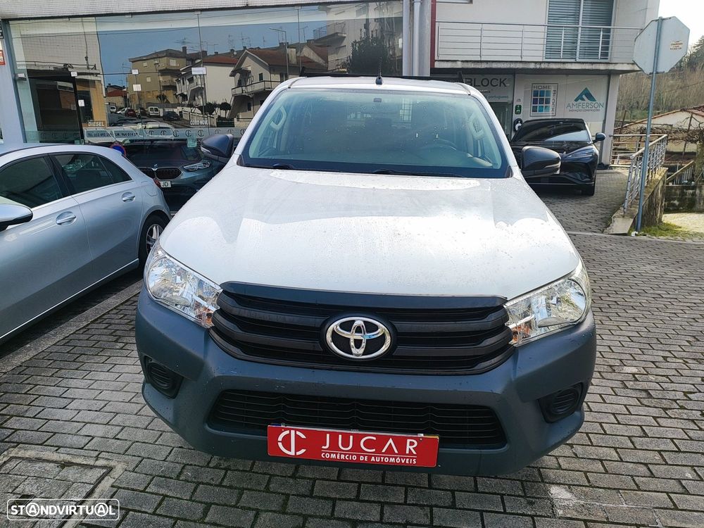 Toyota Hilux 2.4 D-4D 4WD CD CH - 2