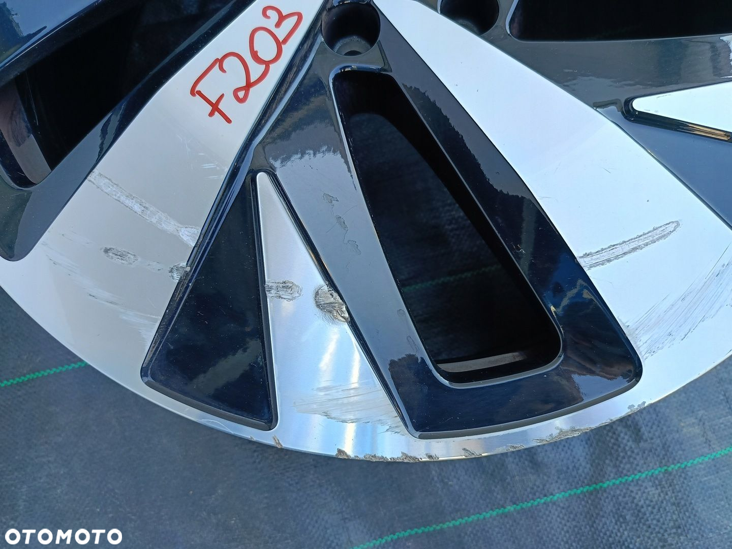 FELGA ALUMINIOWA VW ID3 ID.3 ID4 ID.4 8.0"x20" 5X112 ET45 11A601025A - 8