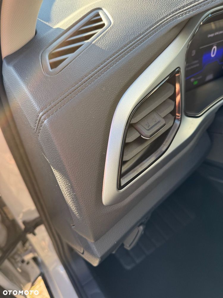 Volkswagen T-Roc 1.5 TSI Style DSG - 11