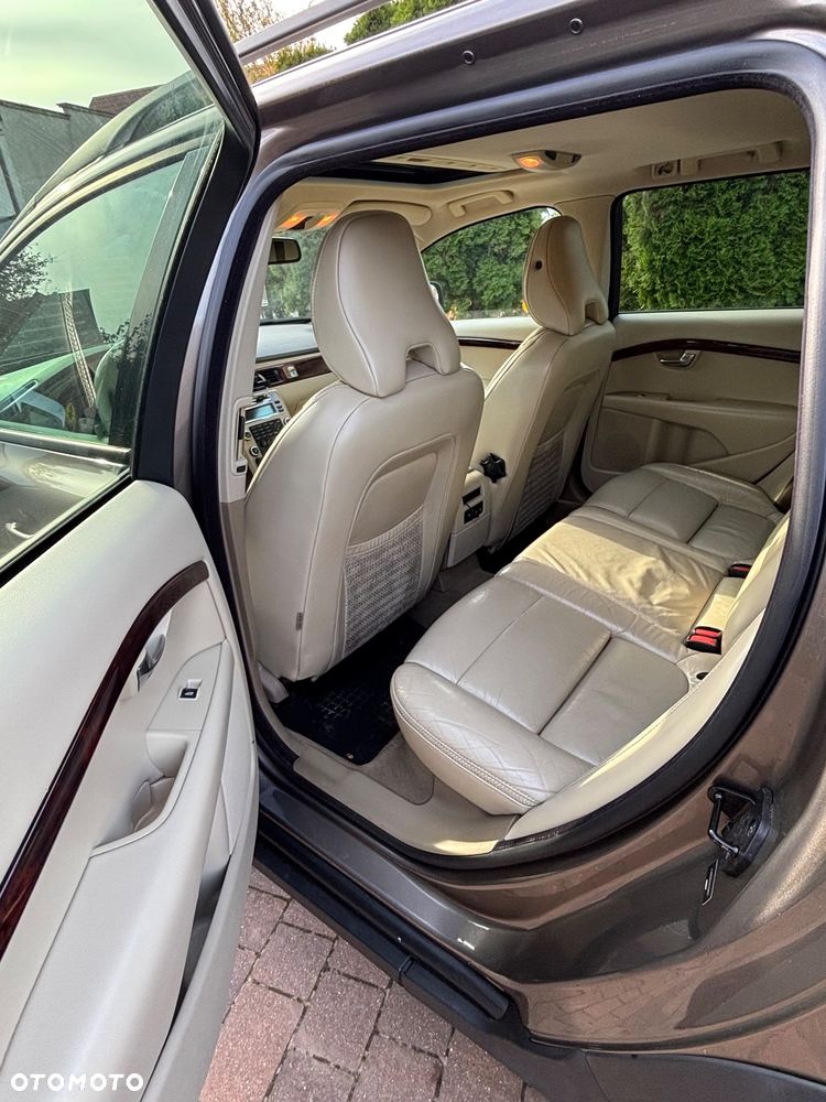 Volvo XC 70 3.2 AWD Summum - 8