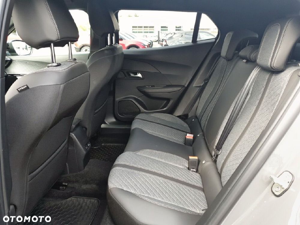 Peugeot 2008 1.2 PureTech Allure S&S EAT8 - 10