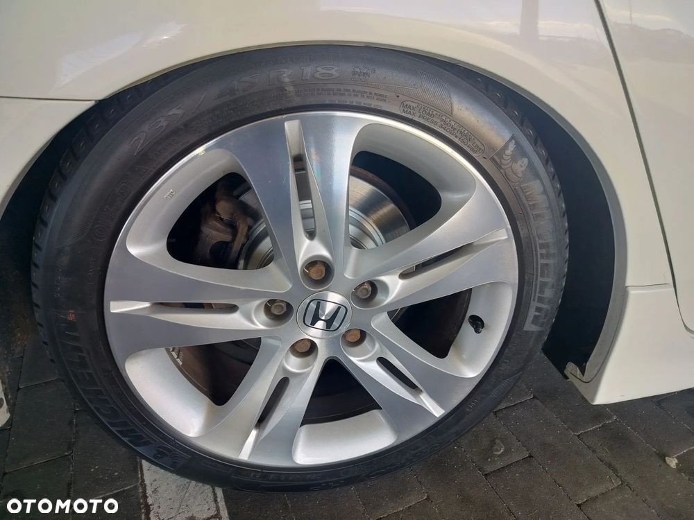 Honda Accord ver-2-4-type--s - 4