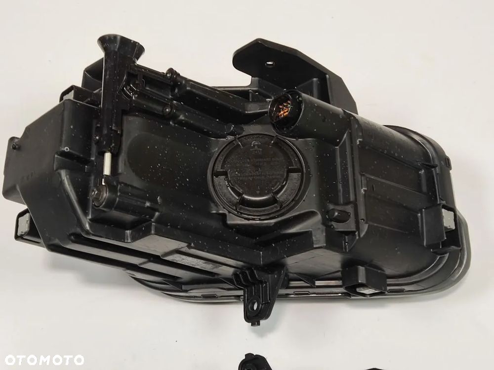 HYUNDAI KONA EV19-20r Lampa Przód Prawy I Lewy - 6