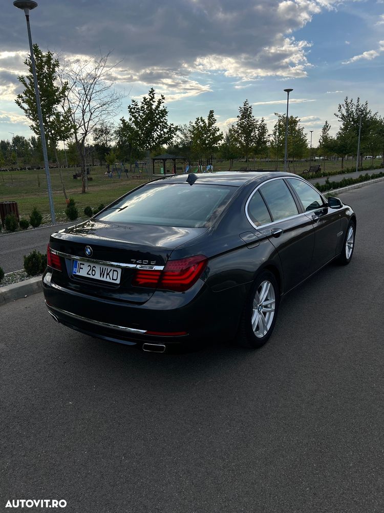 BMW Seria 7 740d xDrive - 5