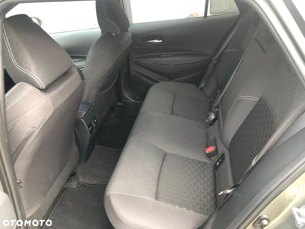 Suzuki Swace 1.8 Hybrid Premium Plus CVT - 18