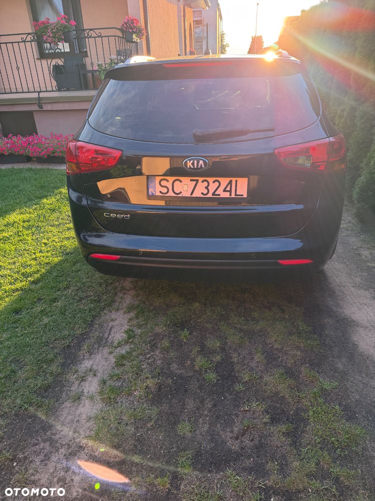 Kia Ceed 1.6 GDI L - 4