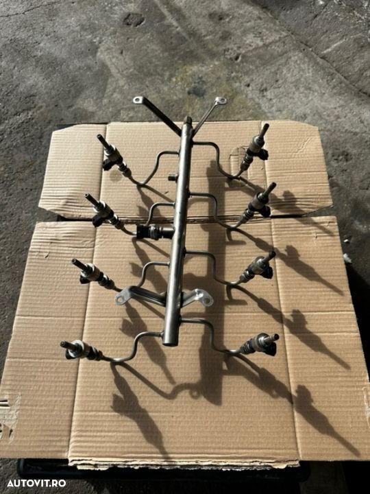 injector injectoare sistem injectie Porsche Cayenne 9pa 957 Panamera V8 benzina M48 rampa injectie senzor