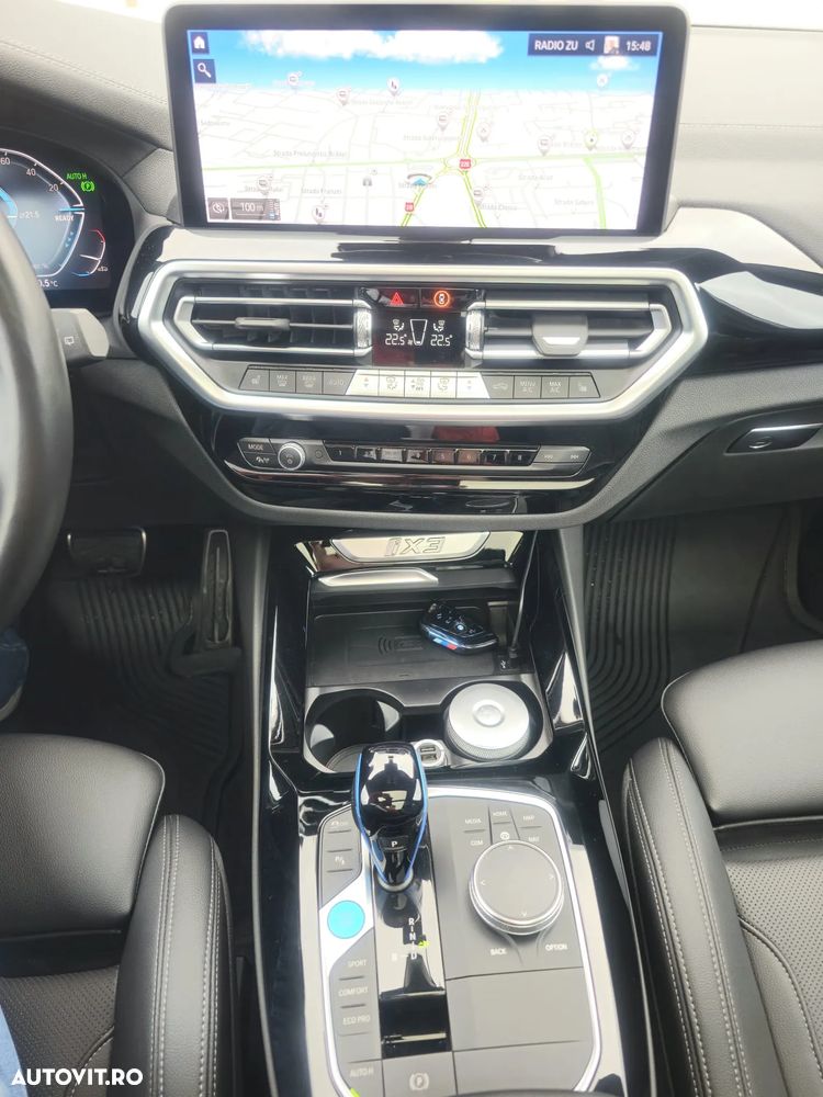 BMW iX3 Standard - 34