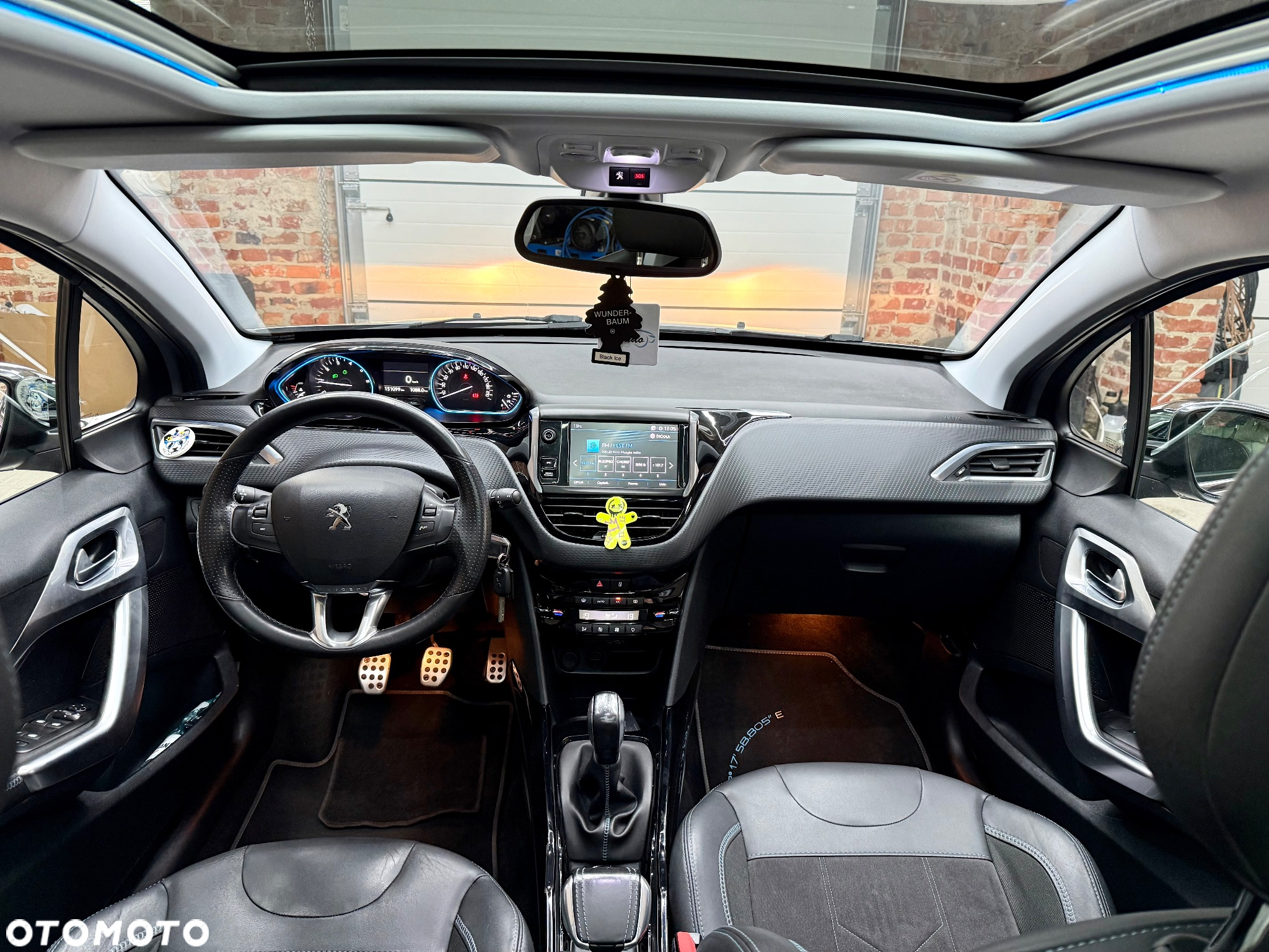 Peugeot 2008 1.2 Pure Tech Crossway S&S - 16
