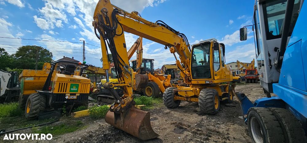 Liebherr 316 A Excavator pe roți - 3