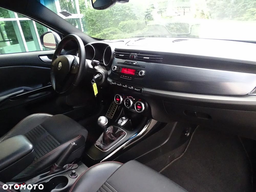 Alfa Romeo Giulietta 1.4 TB 16V Multiair Collezione - 7