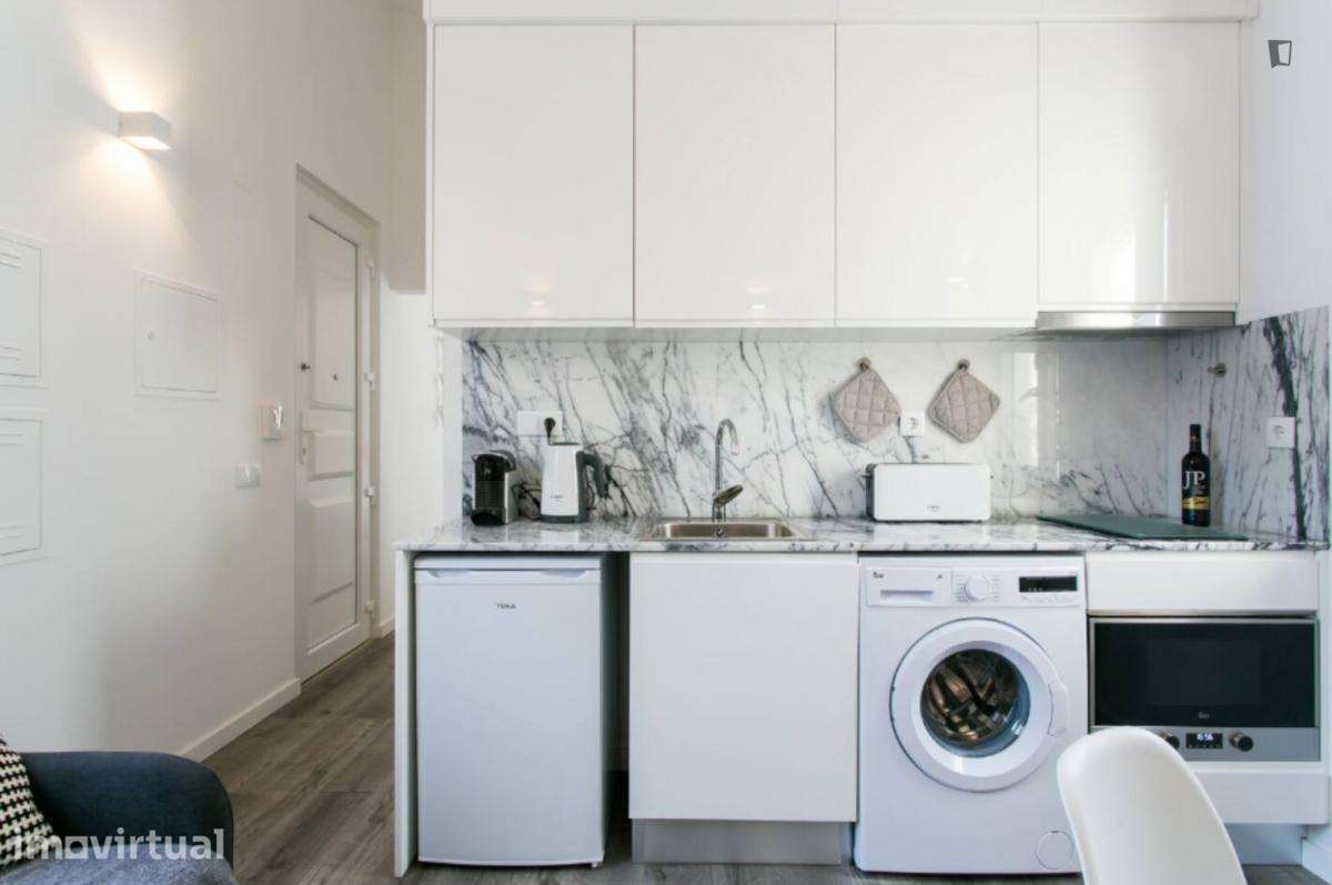 Apartamento com 1 quartos - localizado em Ajuda Lisbon - Grande imagem: 5/11