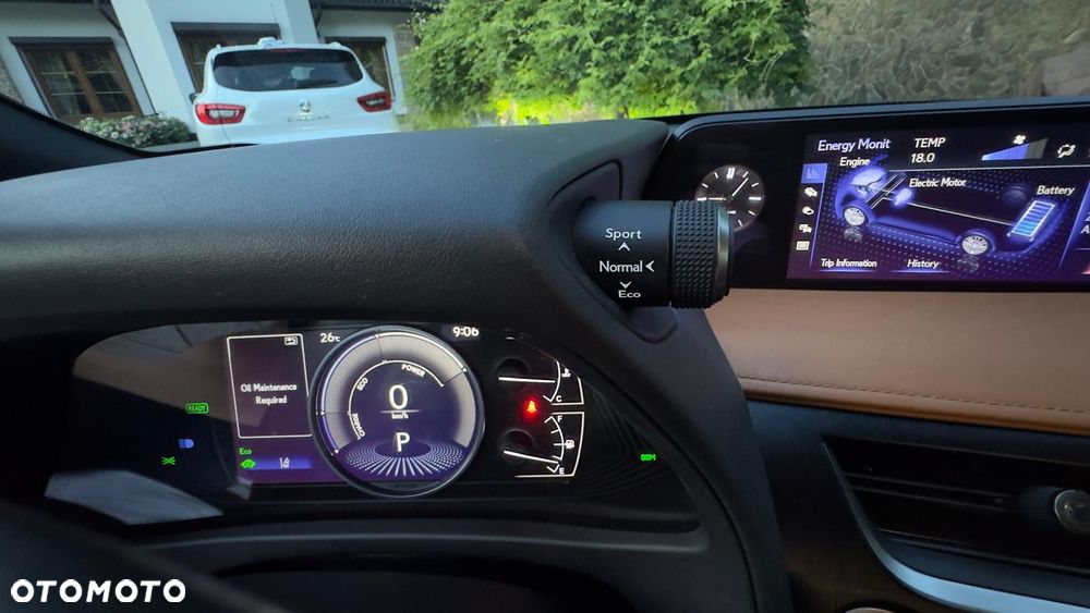 Lexus UX - 36