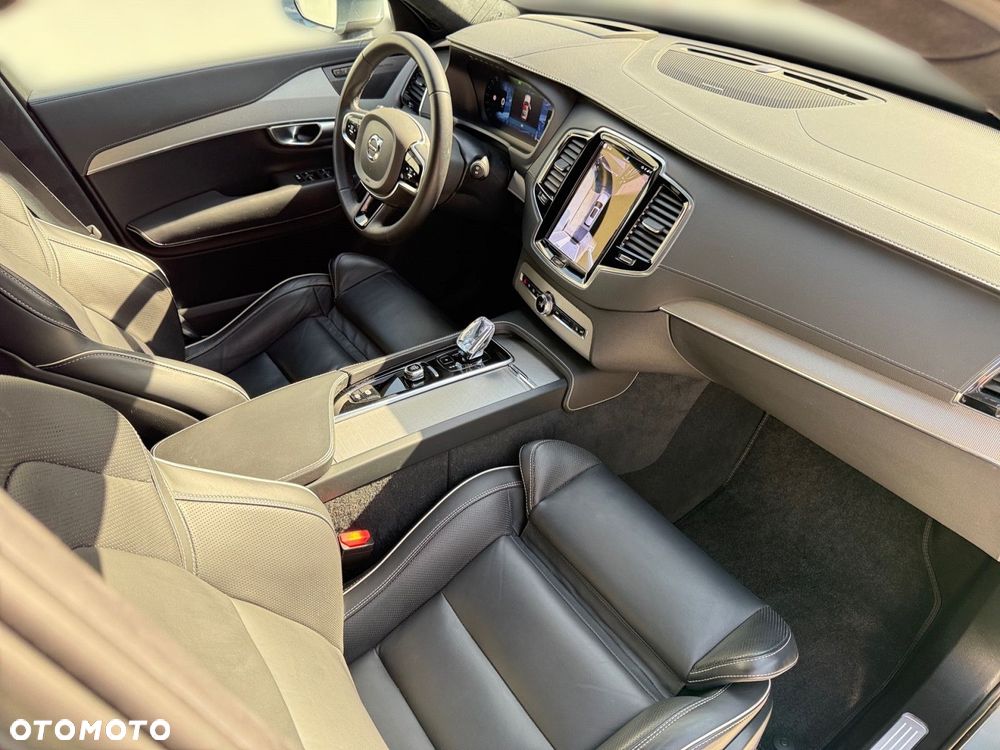 Volvo XC 90 - 29