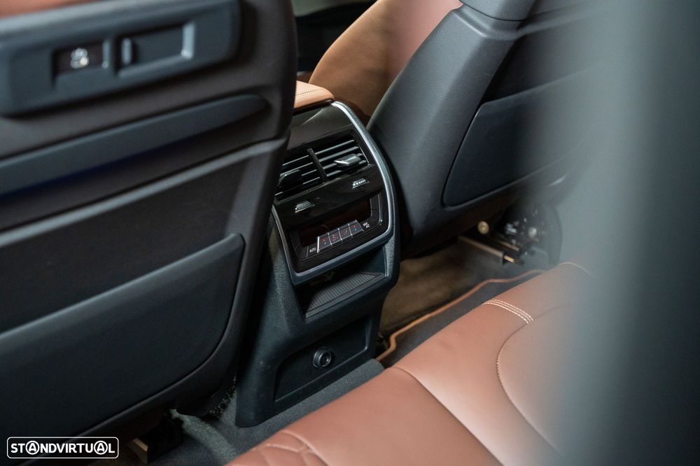 BMW X6 30 d xDrive Pack M Desportivo Pro - 35