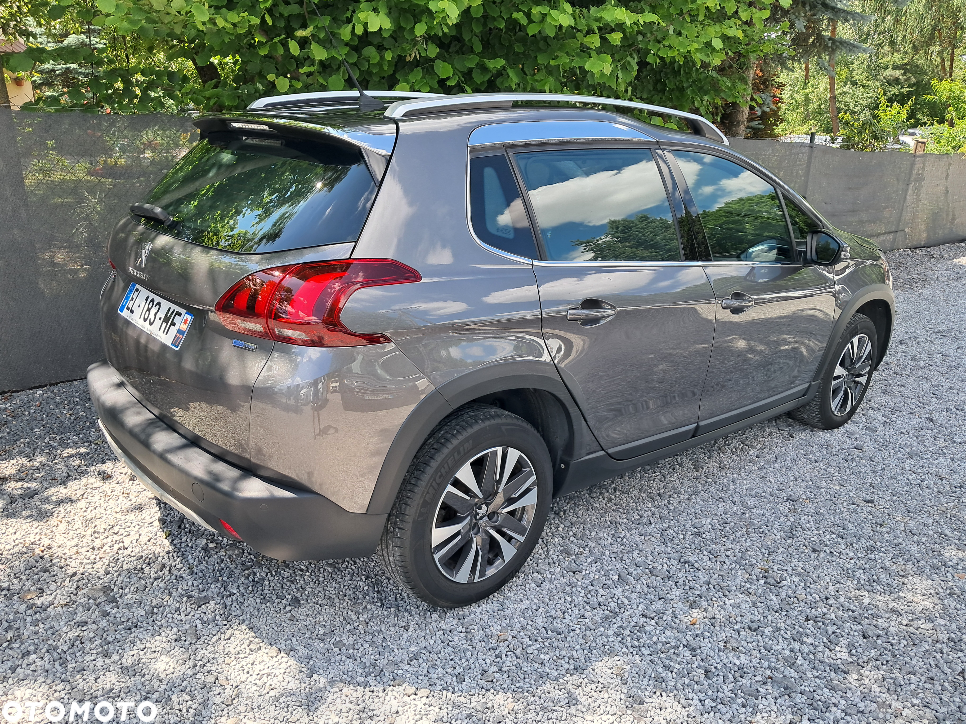 Peugeot 2008 PureTech 130 Allure Pack - 3