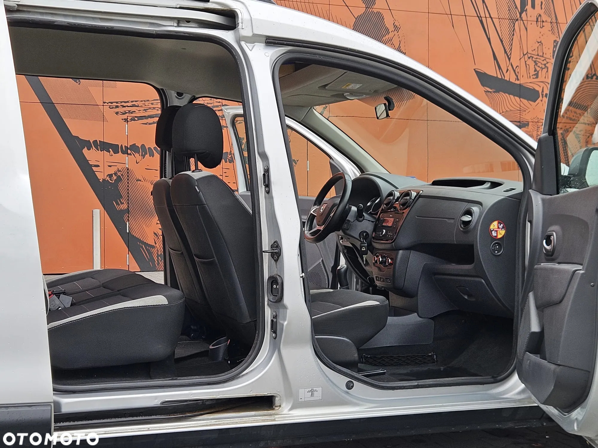 Dacia Dokker 1.6 SCe Stepway - 7