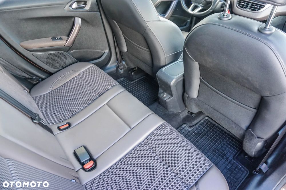 Peugeot 2008 e-HDi FAP 92 ETG6 STOP & START Allure - 30