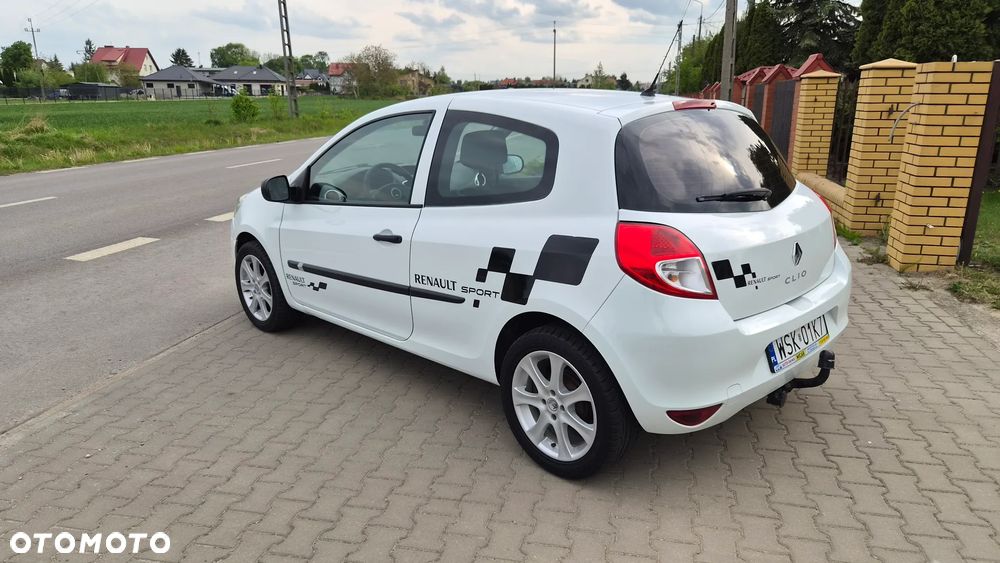 Renault Clio 1.5 dCi 75 Expression - 5