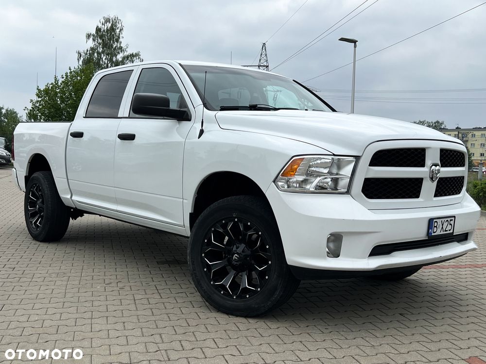 Dodge RAM - 1