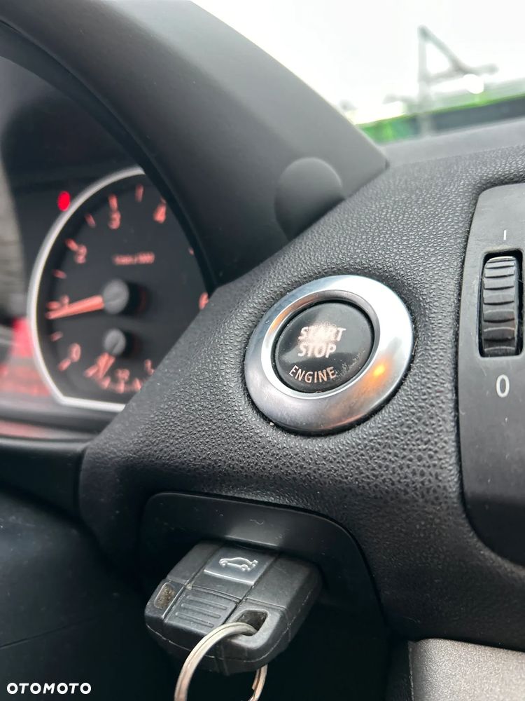 BMW Seria 1 116i - 26