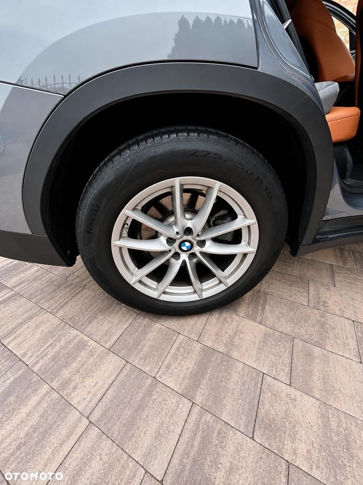 BMW X3 xDrive20d - 17
