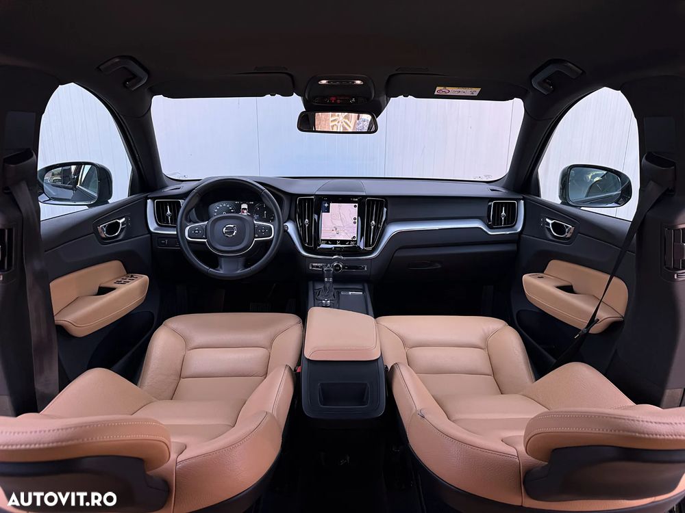 Volvo XC 60 D4 AWD Momentum - 6
