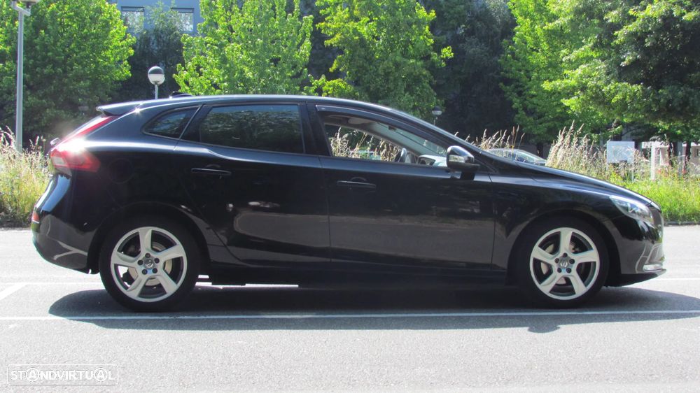 Volvo V40 1.6 D2 Kinetic - 25