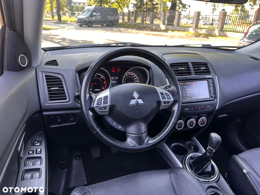 Mitsubishi ASX 1.8 DI-D 2WD Instyle - 19