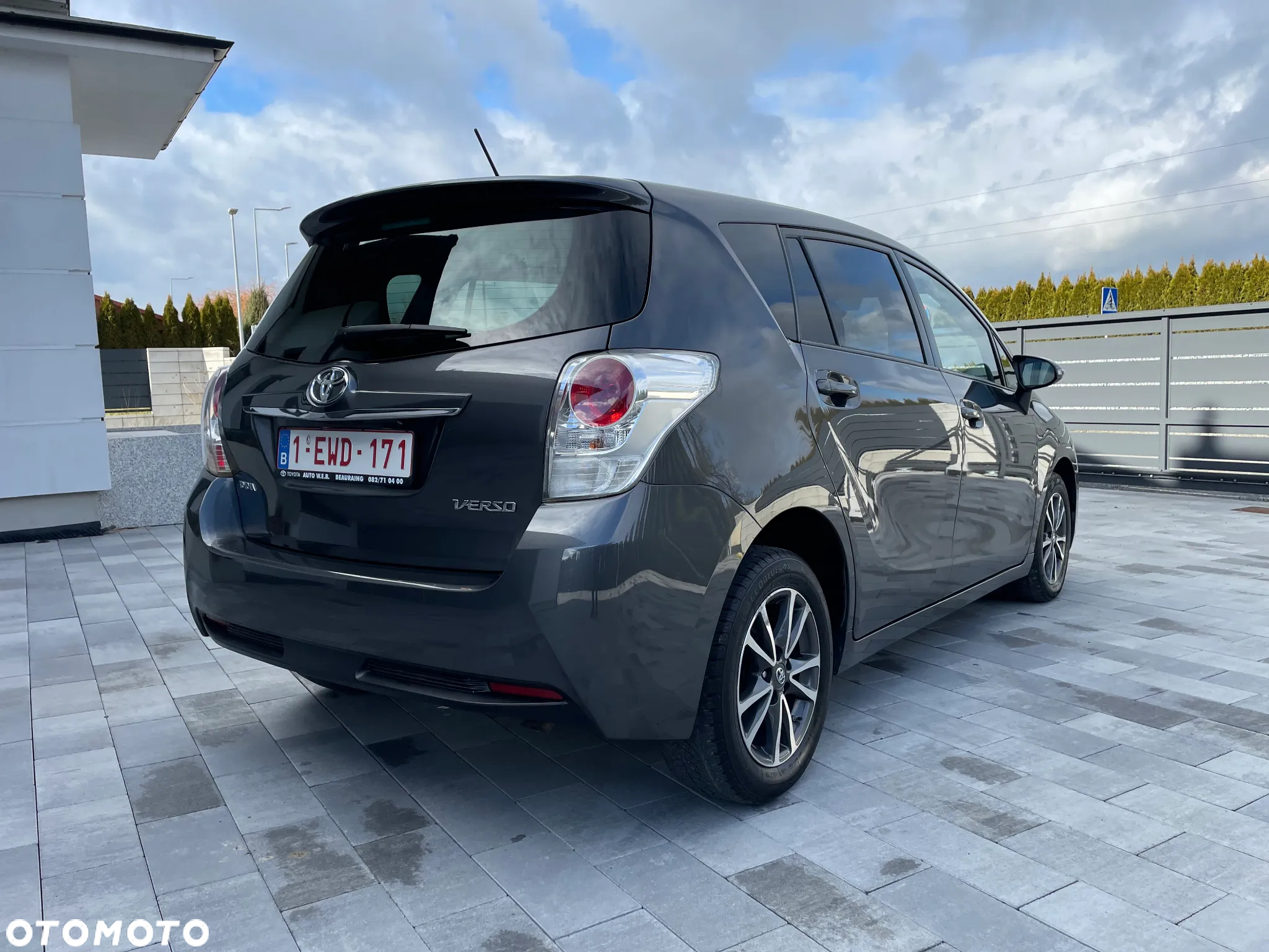 Toyota Verso 1.6 D-4D Prestige - 6