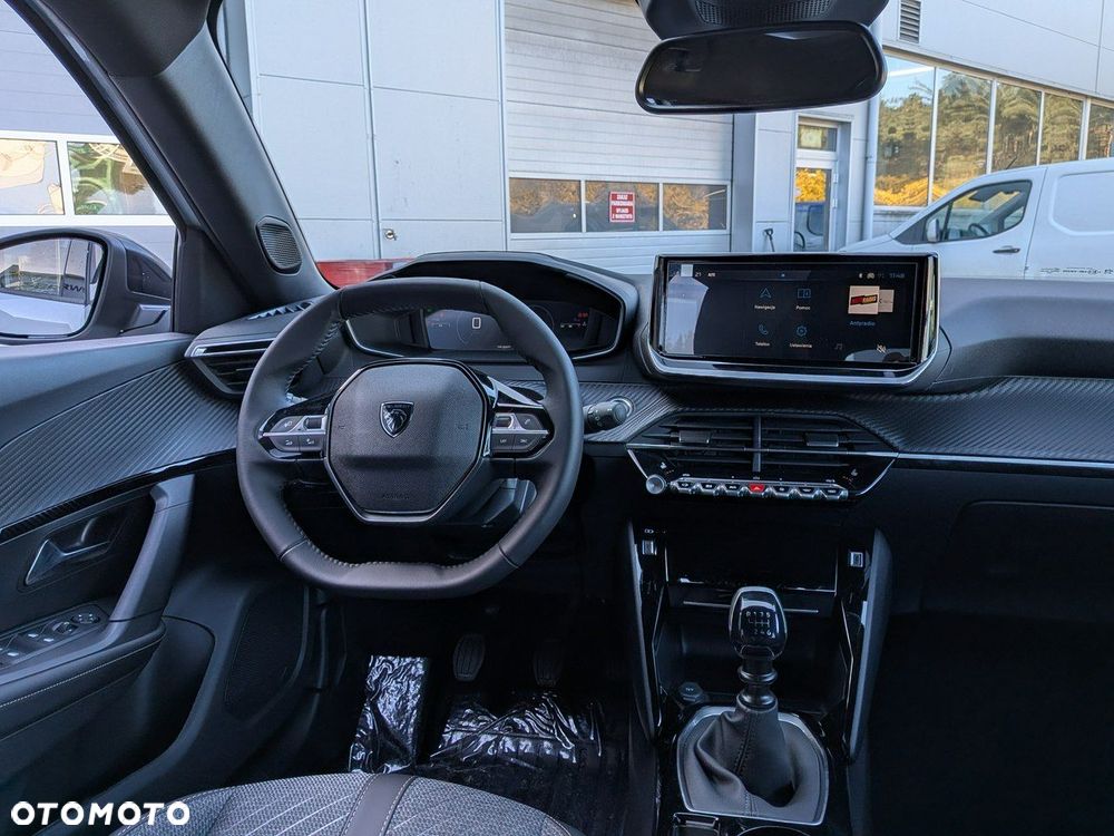 Peugeot 2008 PureTech 100 Allure S&S BVM6 - 19