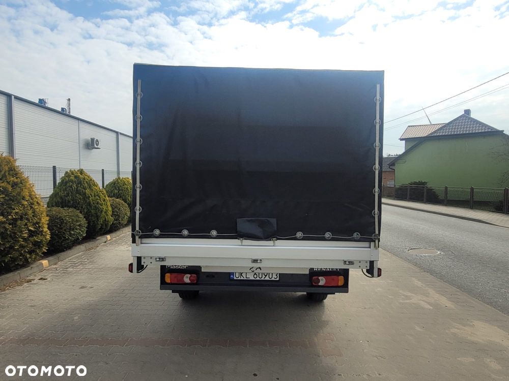 Renault Master - 15