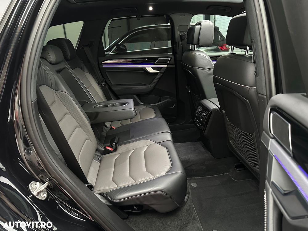 Volkswagen Touareg 3.0 V6 TDI 4Motion DPF Automatik R-Line - 21