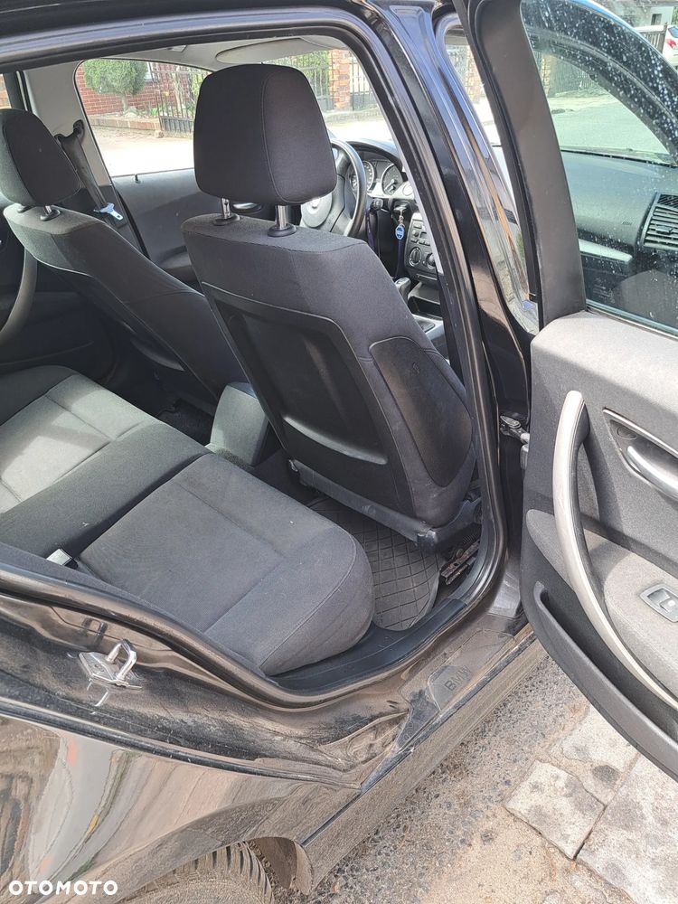 BMW Seria 1 116i - 8
