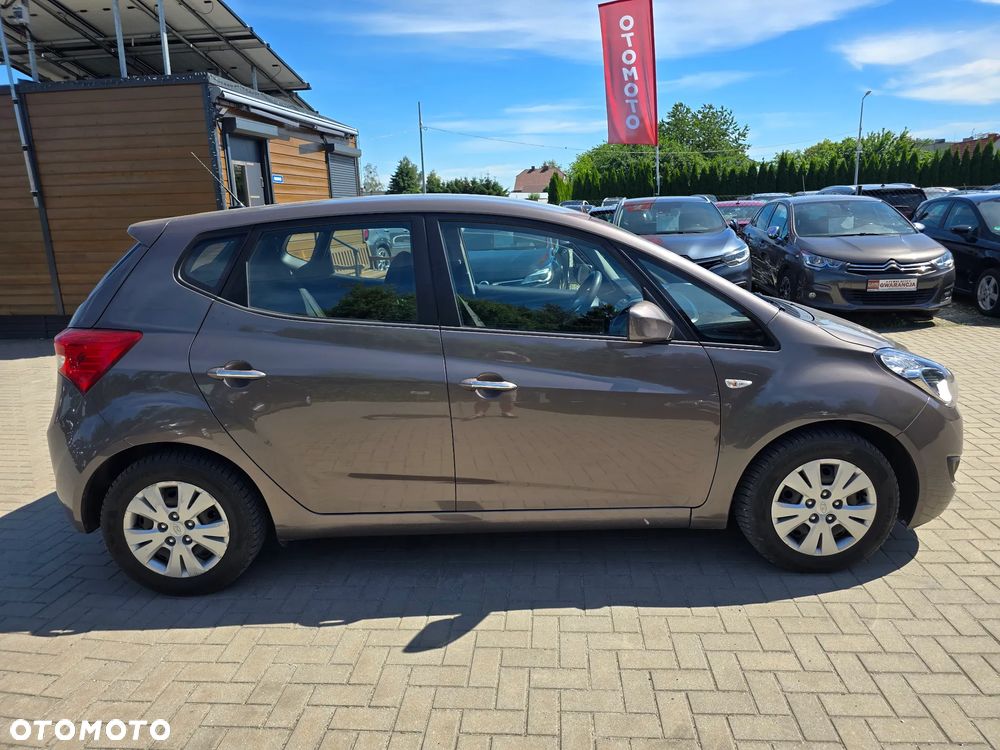 Hyundai ix20 - 3