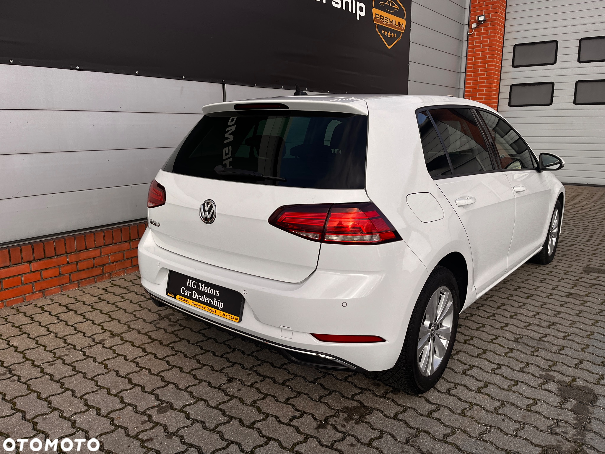 Volkswagen Golf VII 1.6 TDI BMT Comfortline - 13