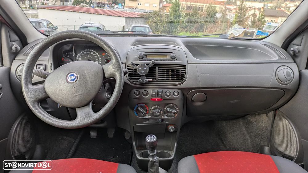Fiat Punto ver-1-2-8v - 5
