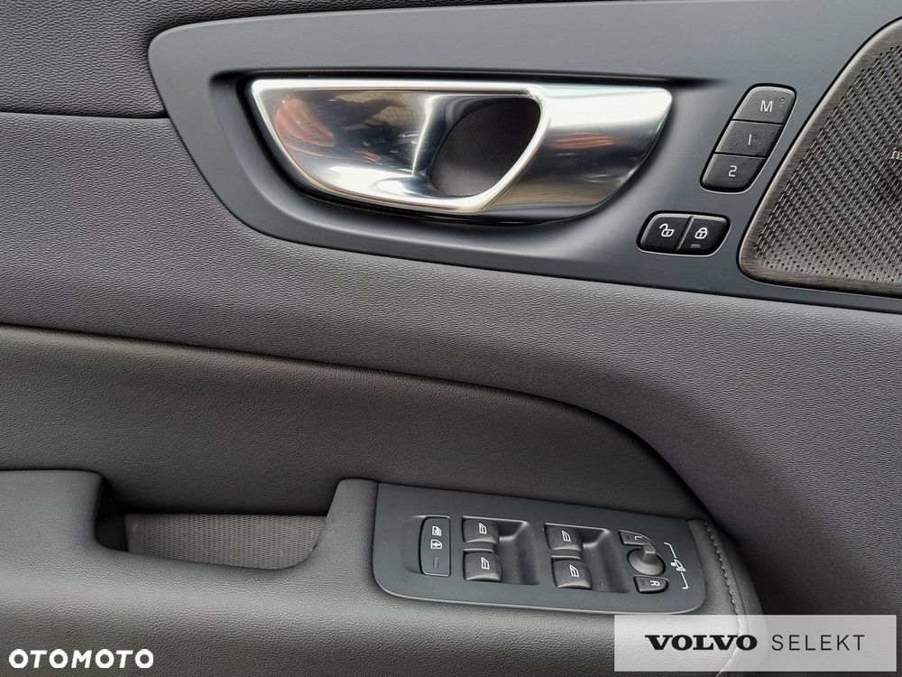Volvo XC 60 - 31