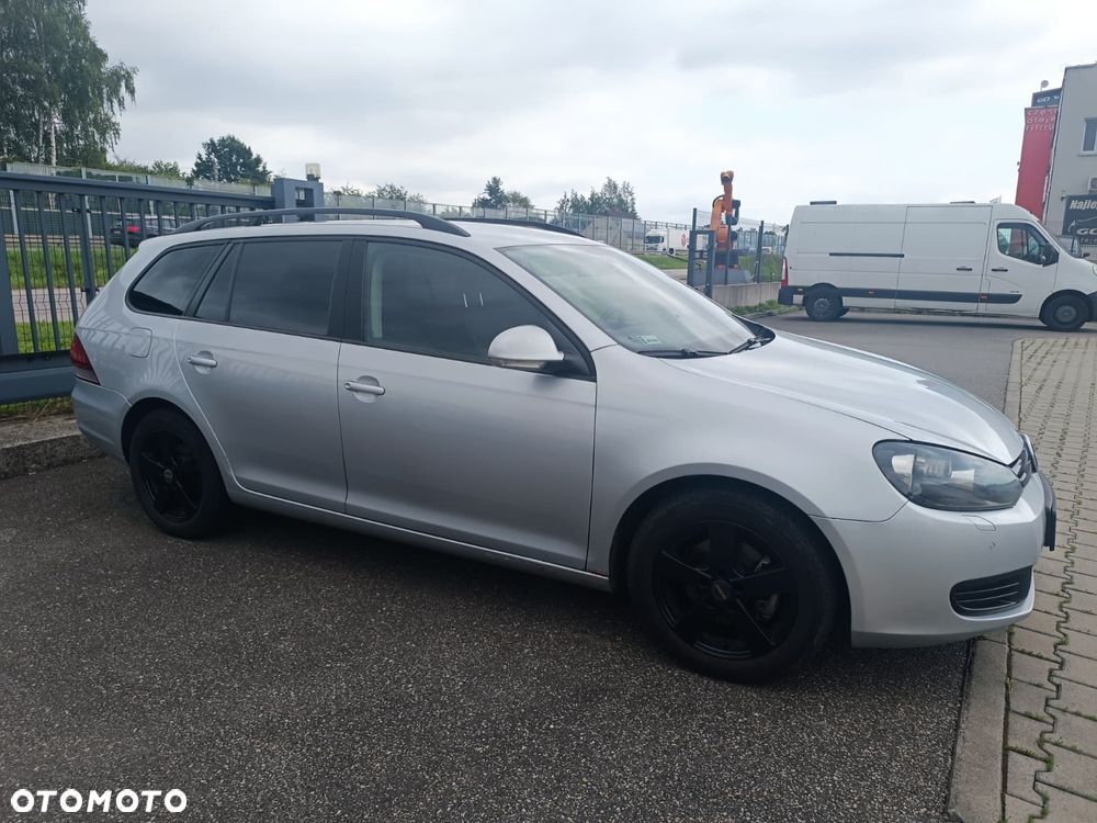 Volkswagen Golf - 3