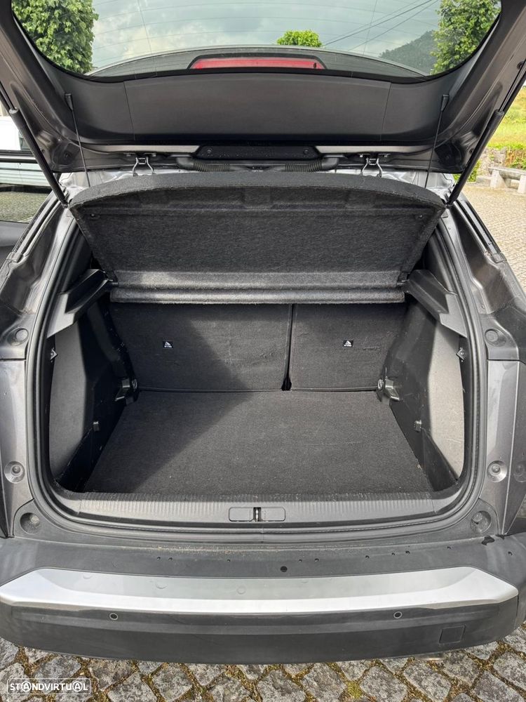 Peugeot 2008 1.5 BlueHDi Allure Pack EAT8 - 16