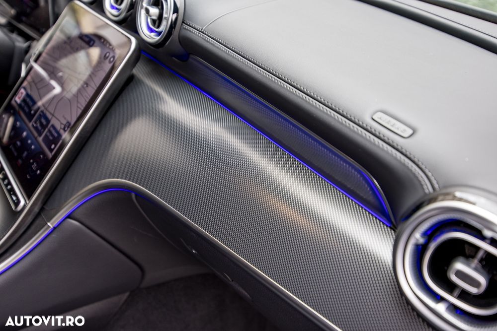 Mercedes-Benz GLC 300 d 4MATIC MHEV - 17