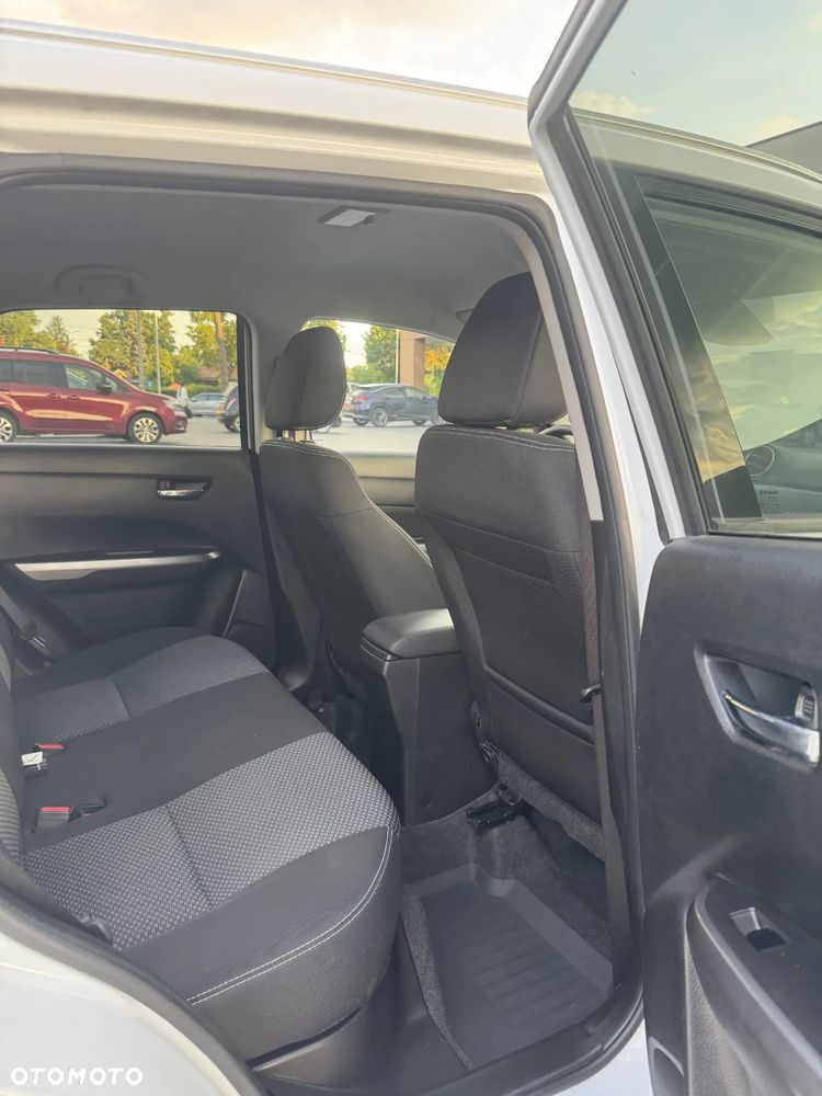 Suzuki Vitara 1.4 Boosterjet Premium 4WD - 31