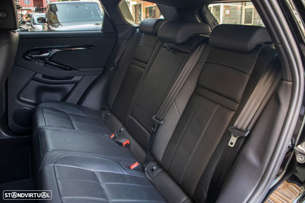 Land Rover Range Rover Evoque 1.5 P300e AWD S Auto - 29