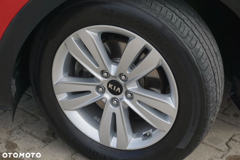 Kia Sportage 1.6 T-GDI 2WD VISION - 16
