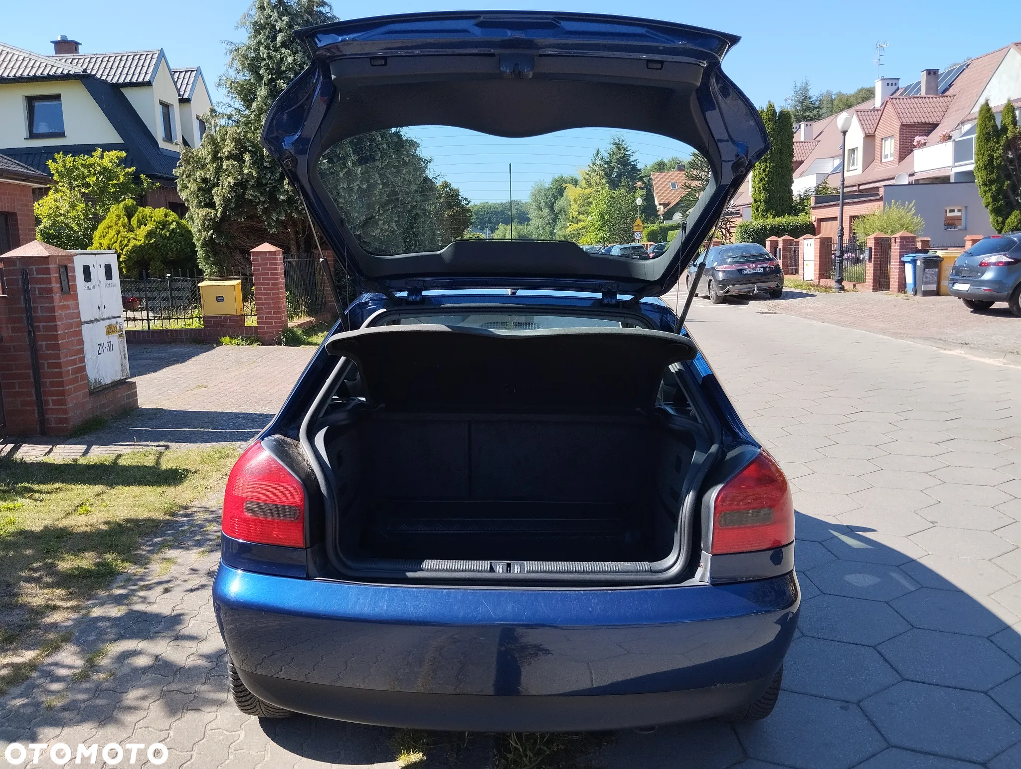 Audi A3 1.6 Ambiente - 18