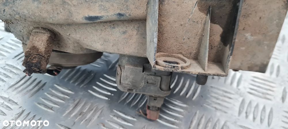 Nissan Terrano II Lampa Lewa Prawa Przód Przednia - 16