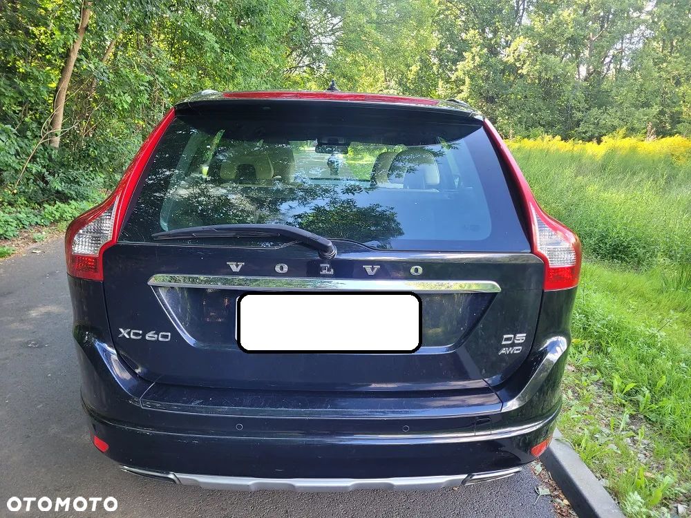 Volvo XC 60 D5 AWD Summum - 5