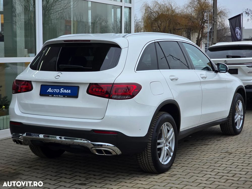 Mercedes-Benz GLC - 7