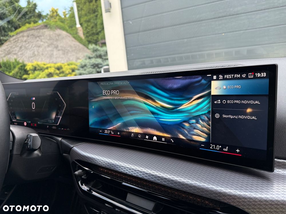 BMW Seria 3 330i xDrive M Sport - 31